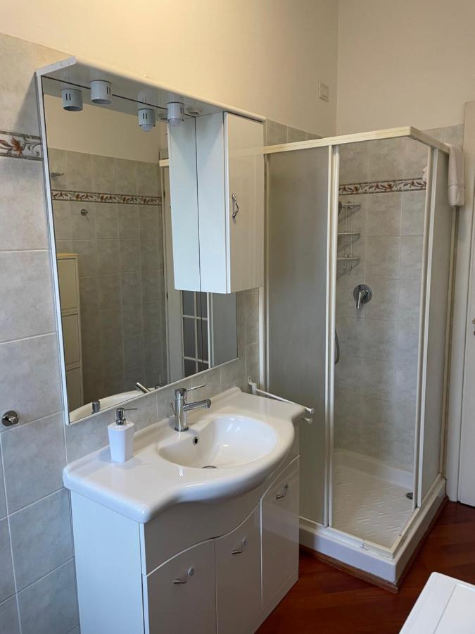 Adriano Metro & Comfort Suites - Affitti Brevi Italia Milánó Kültér fotó