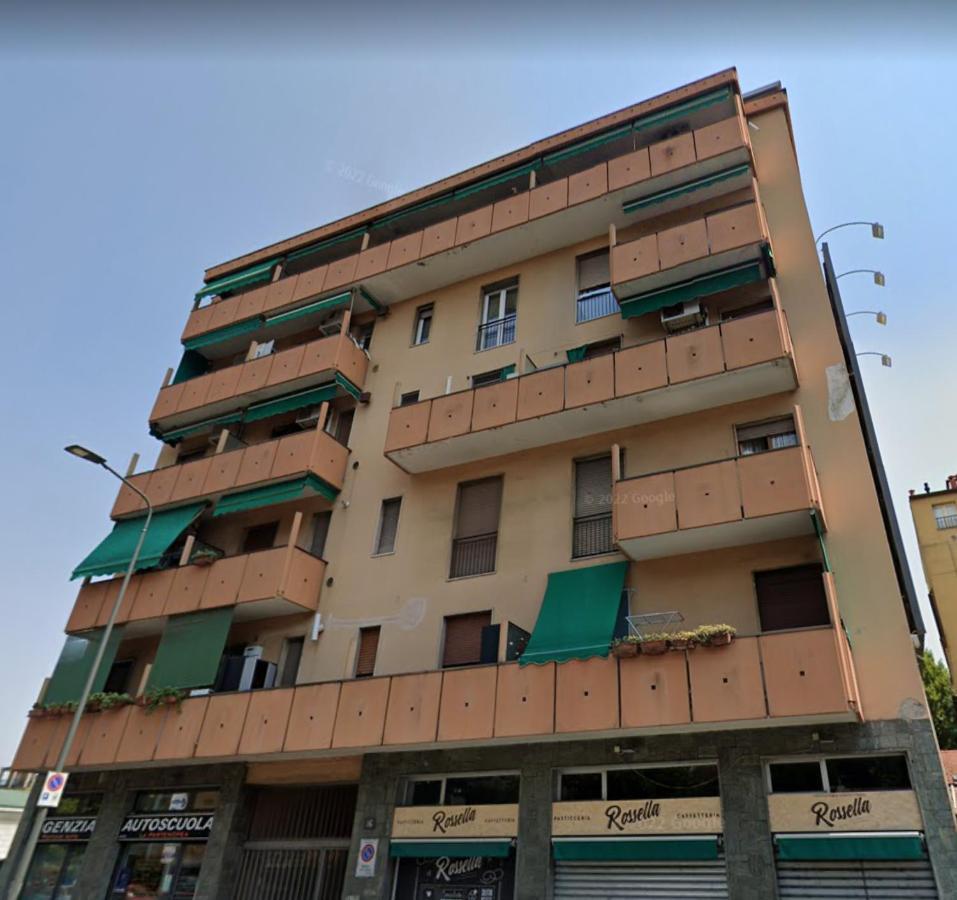 Adriano Metro & Comfort Suites - Affitti Brevi Italia Milánó Kültér fotó